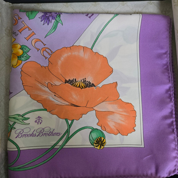 Brooks Brothers Scarf Collection Four Seasons of Flowers NiB Silk scarf 35"x35" - Picture 3 of 5